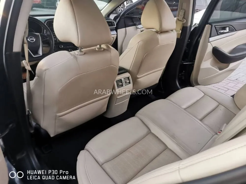 نيسان ماكسما 2016 for Sale in الشارقة Image-9