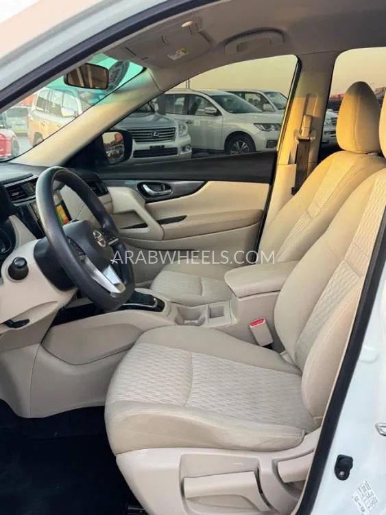Nissan X-Trail 2020 for Sale in Sharjah Image-14