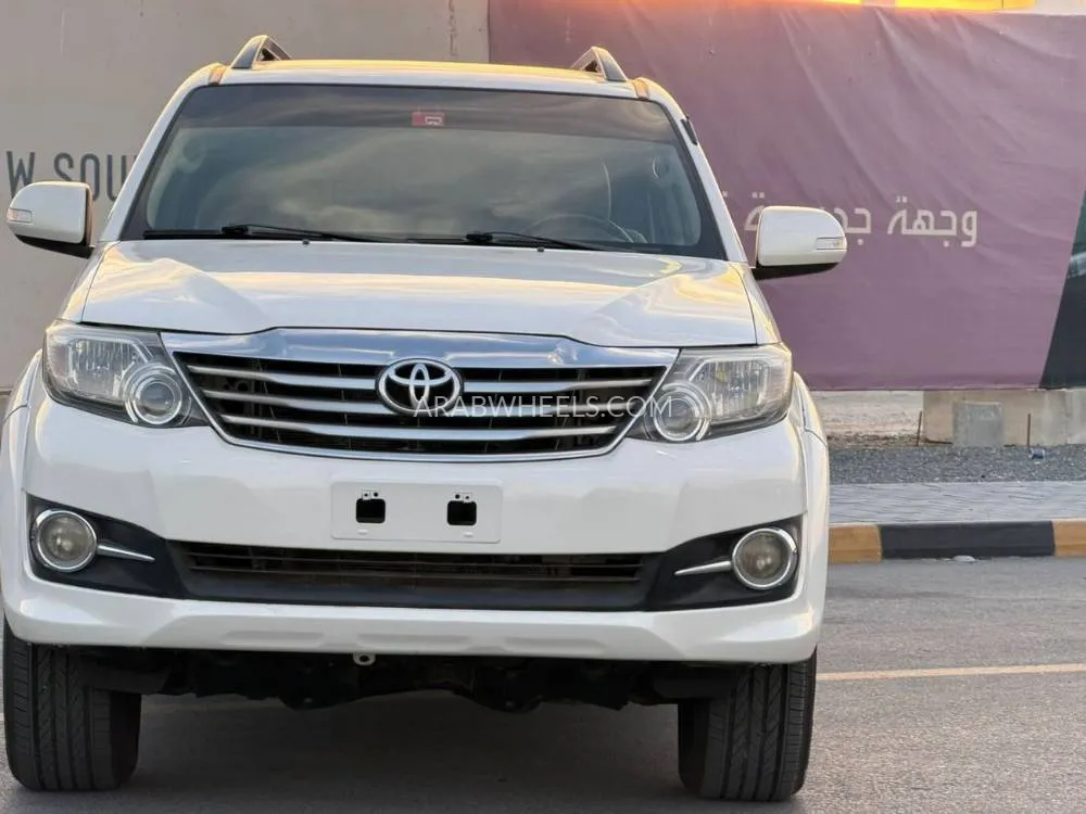 Toyota Fortuner 2015 for Sale in Sharjah Image-2