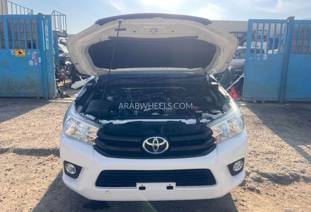 تويوتا هايلوكس 2019 for Sale in دبي Image-12