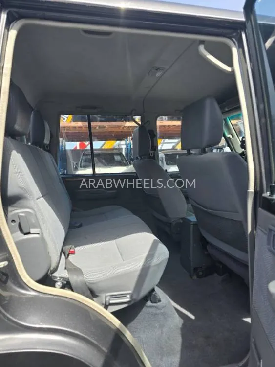 تويوتا لاند كروزر 70 سيريز 2014 for Sale in دبي Image-9