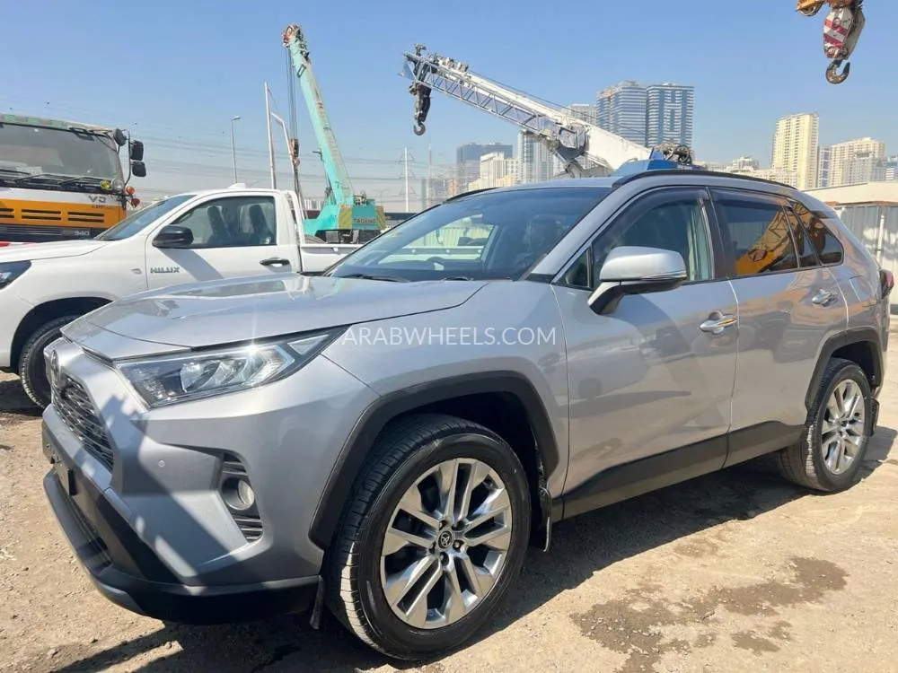 Toyota Rav4 2019 for Sale in Dubai Image-2