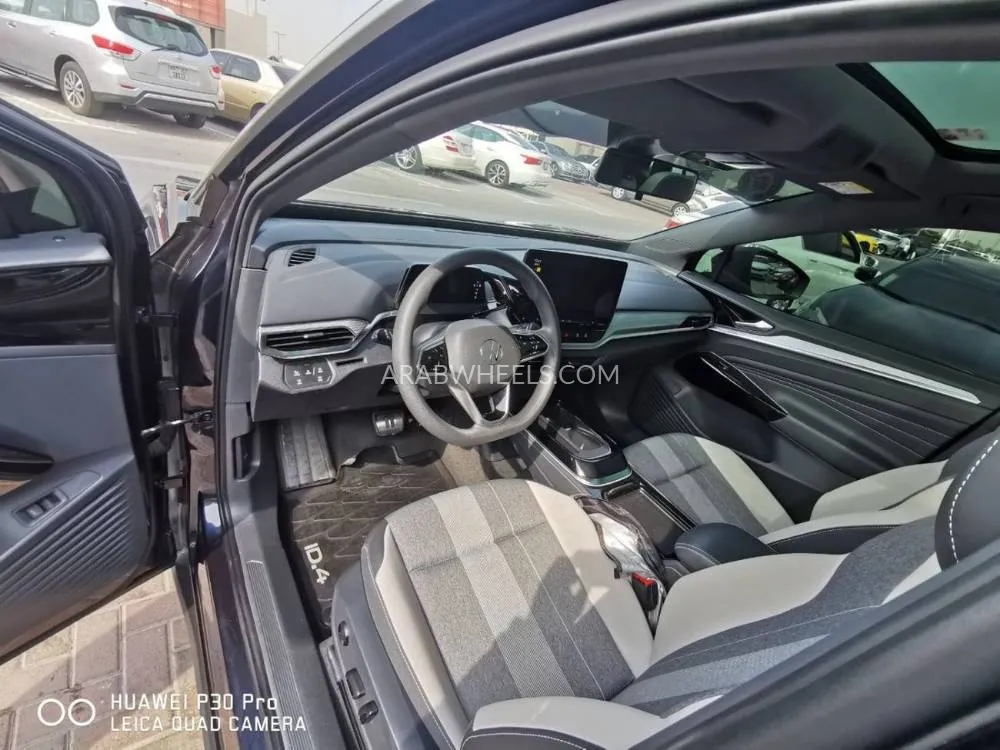 Volkswagen ID.4 2021 for Sale in Sharjah Image-16