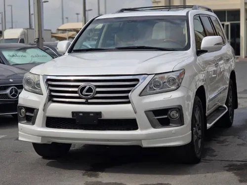 Lexus LX 2013