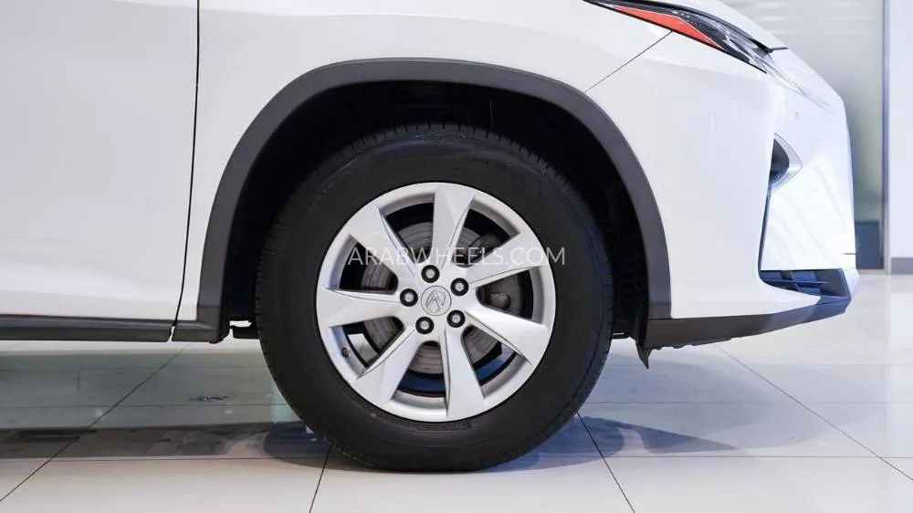 Lexus RX 2018 for Sale in Sharjah Image-22