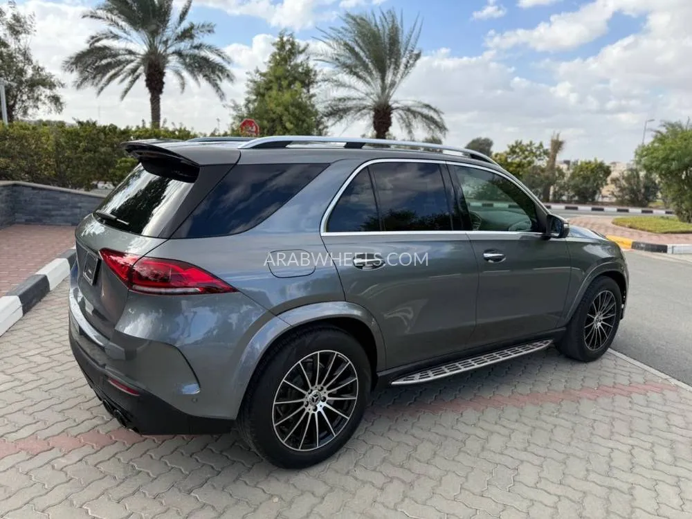 Mercedes Benz GLE Class 2022 for Sale in Dubai Image-2