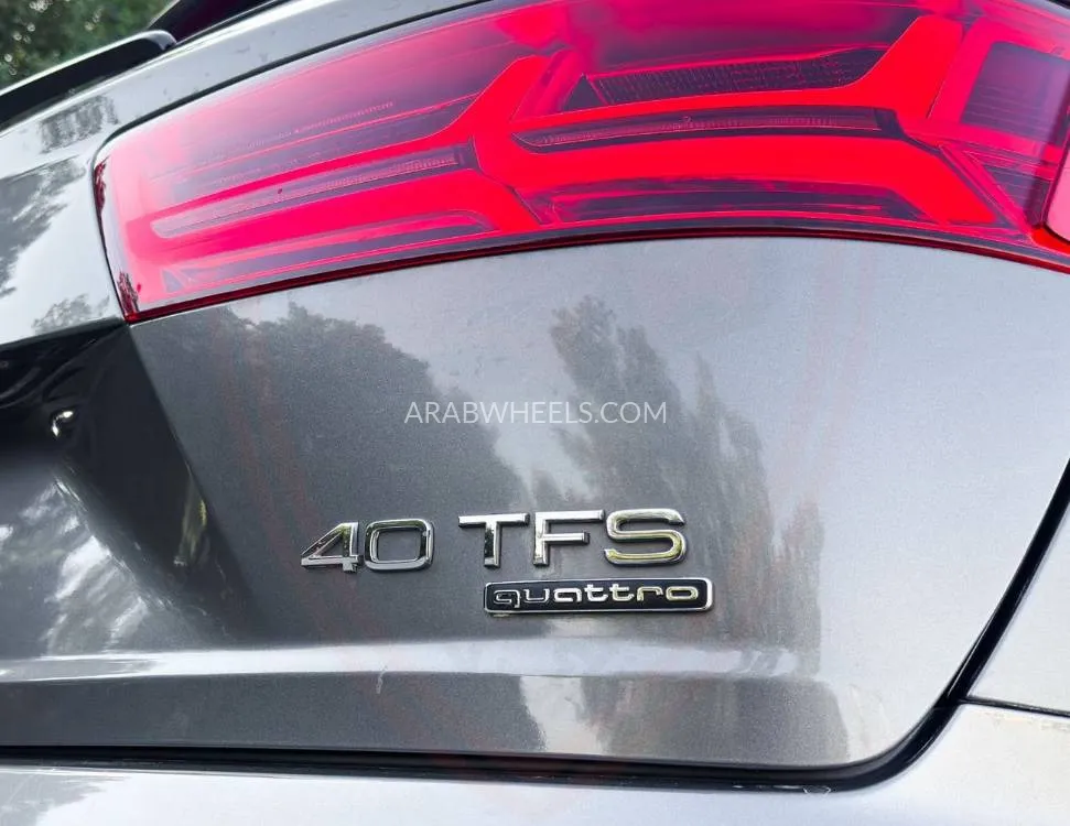 أودي Q7 2017 for Sale in الشارقة Image-8