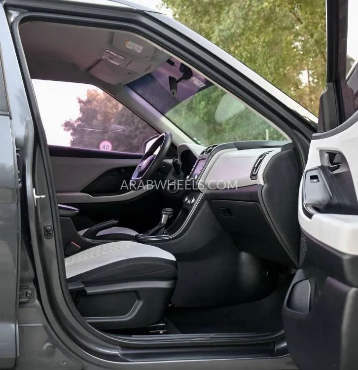 Hyundai Creta 2022 for Sale in Sharjah Image-9