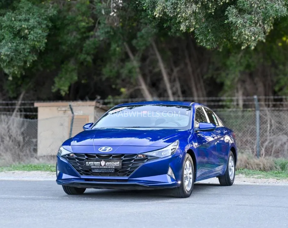 Hyundai Elantra 2022 for Sale in Sharjah Image-3