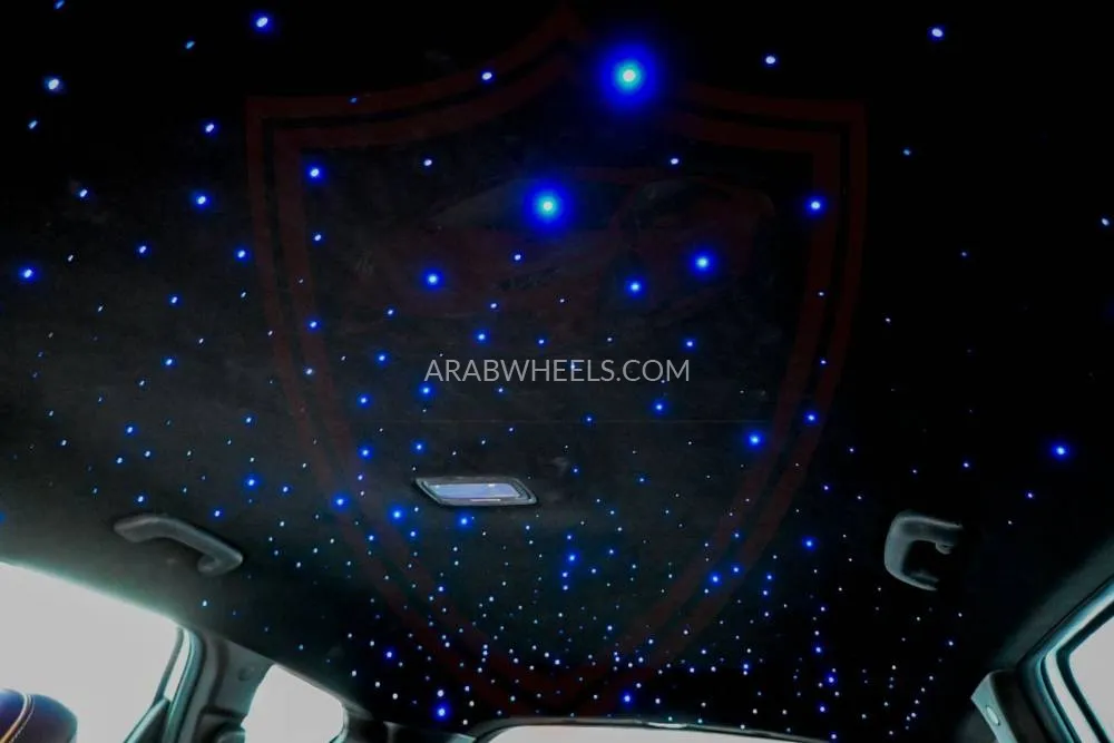 هيونداي جراند سانتا في 2024 for Sale in الشارقة Image-14