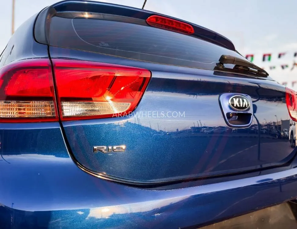 Kia Rio 2020 for Sale in Sharjah Image-6
