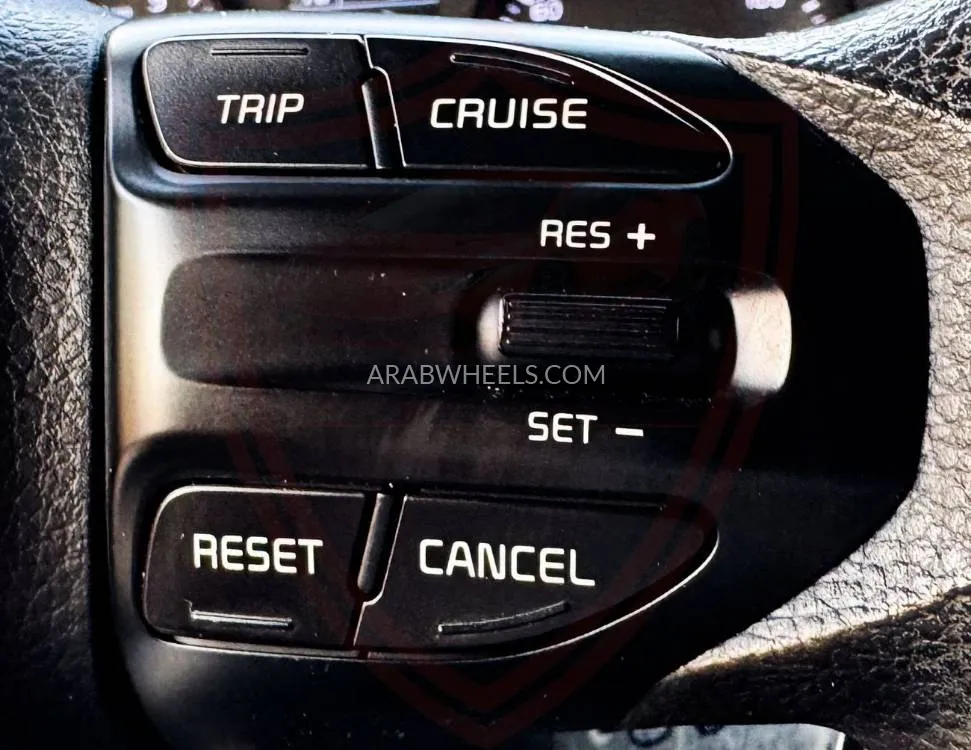 Kia Rio 2020 for Sale in Sharjah Image-12