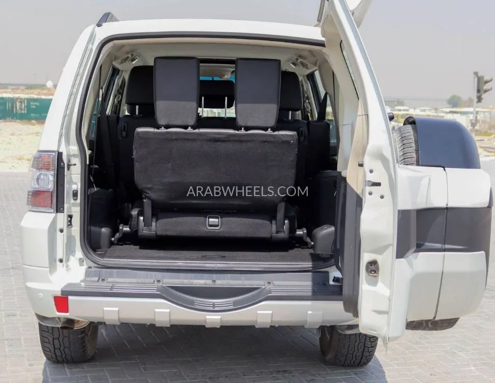 Mitsubishi Pajero 2022 for Sale in Sharjah Image-17