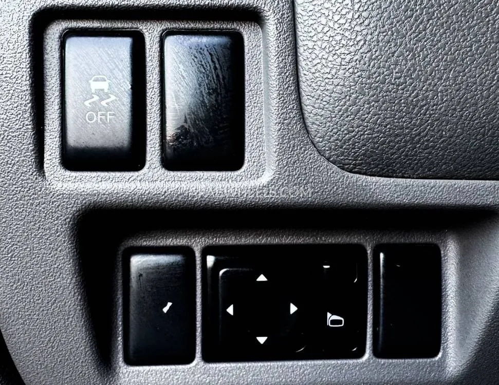 Nissan Sunny 2022 for Sale in Sharjah Image-14