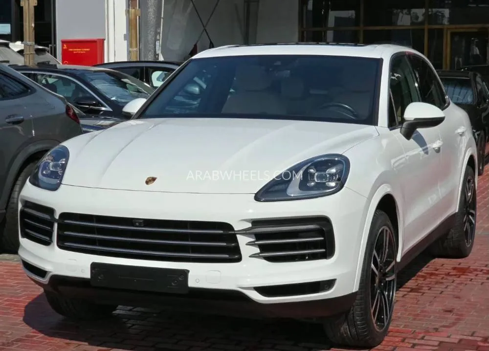 Porsche Cayenne 2018 for Sale in Dubai Image-4