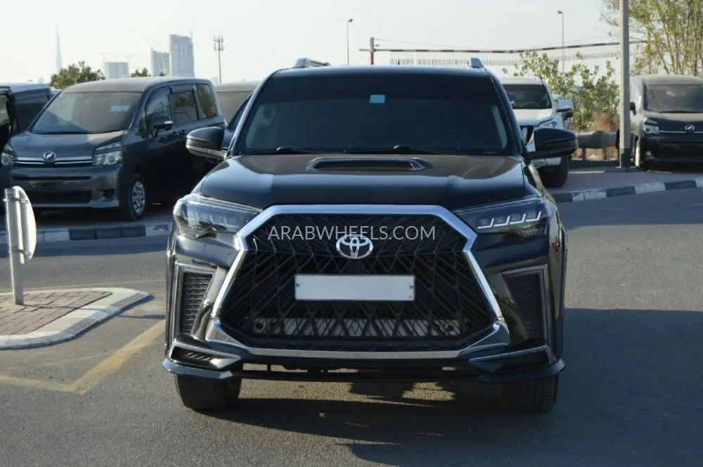 Toyota 4Runner 2018 for Sale in Dubai Image-3
