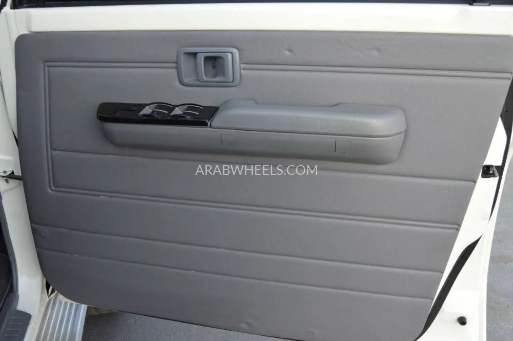 Toyota Land Cruiser 70 Series 2022 for Sale in Dubai Image-16