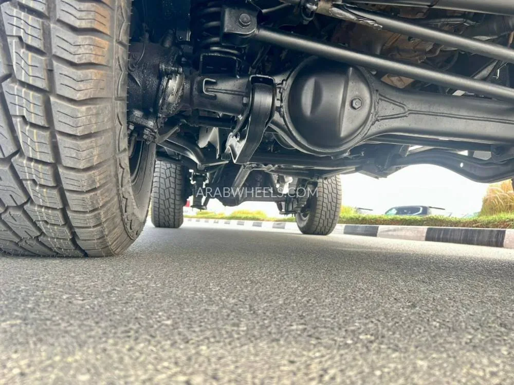 Toyota Land Cruiser 70 Series 2017 for Sale in Dubai Image-19