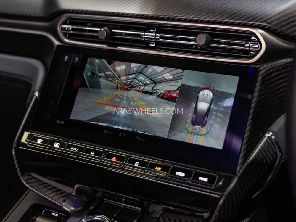 Aston Martin Vantage 2025 for Sale in Dubai Image-8