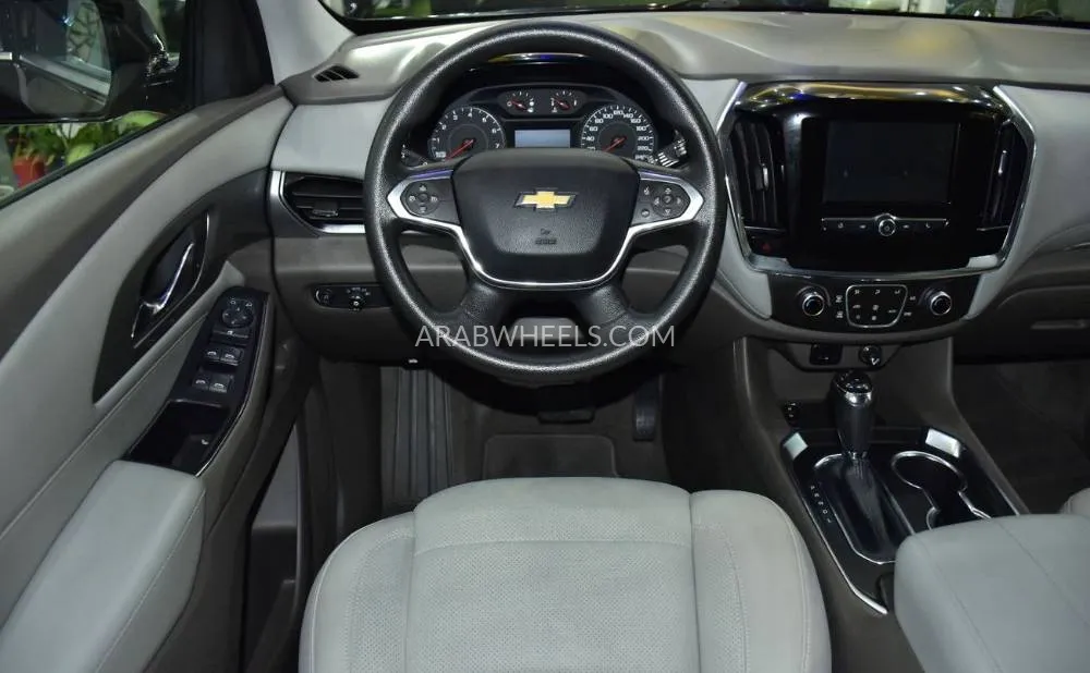 Chevrolet Traverse 2018 for Sale in Dubai Image-12