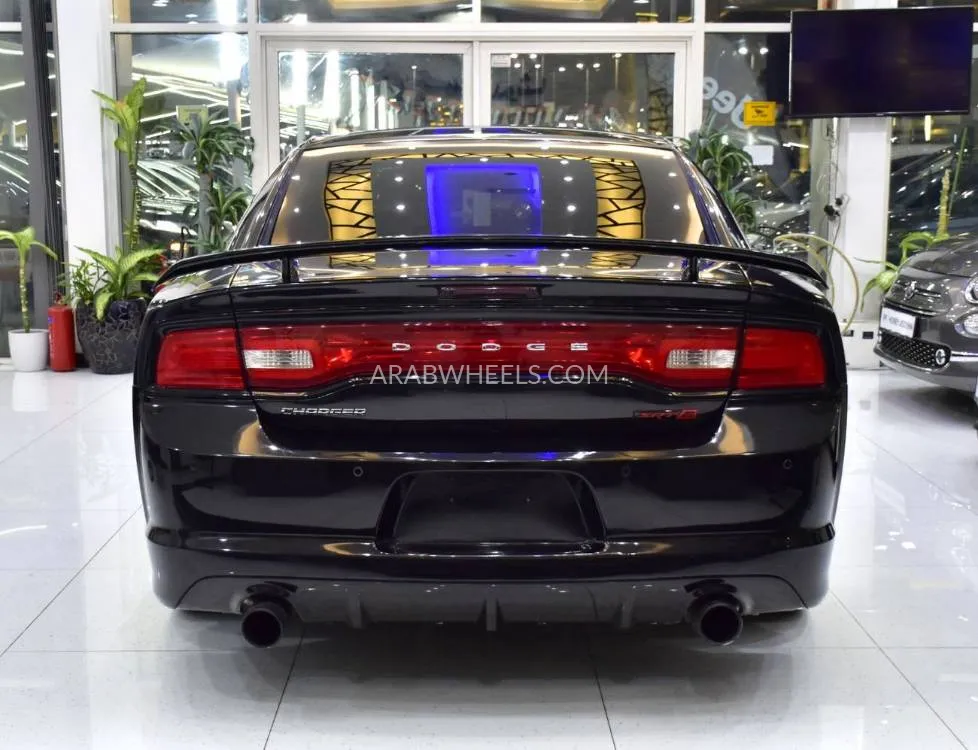 Dodge Charger 2013 for Sale in Dubai Image-5