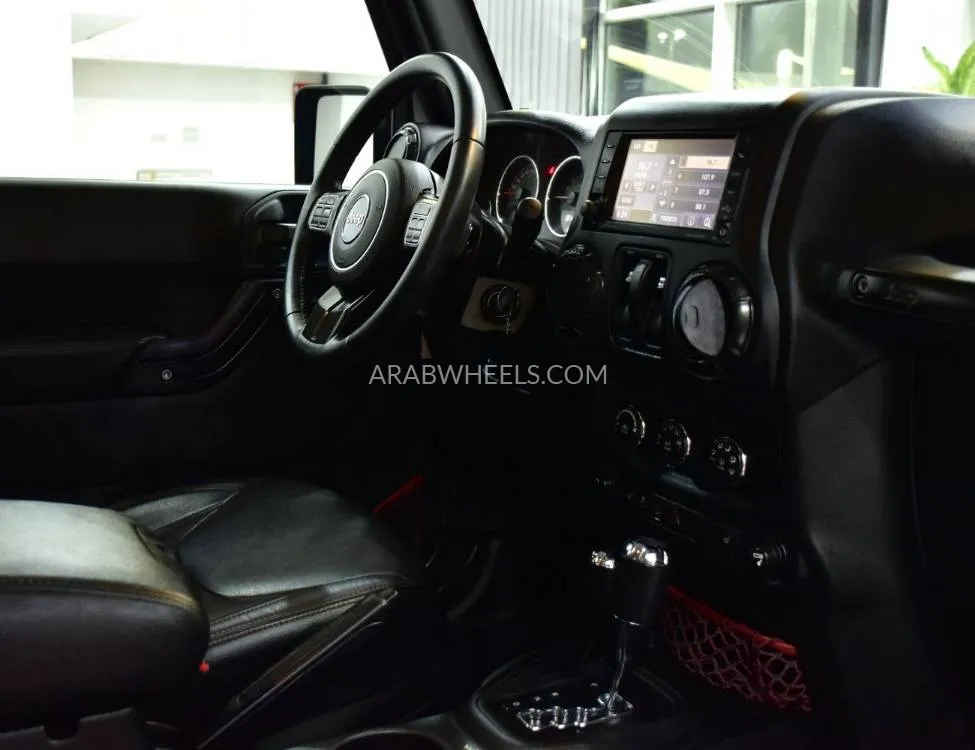 Jeep Wrangler 2017 for Sale in Dubai Image-13