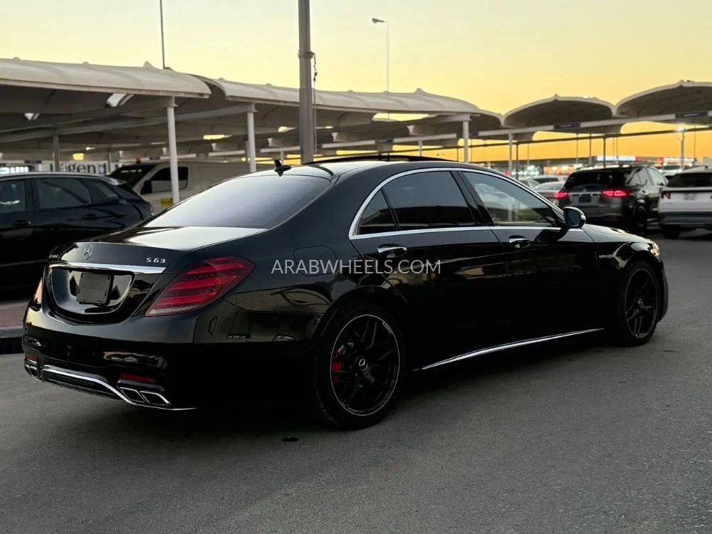 Mercedes Benz CLS Class 2019 for Sale in Dubai Image-9