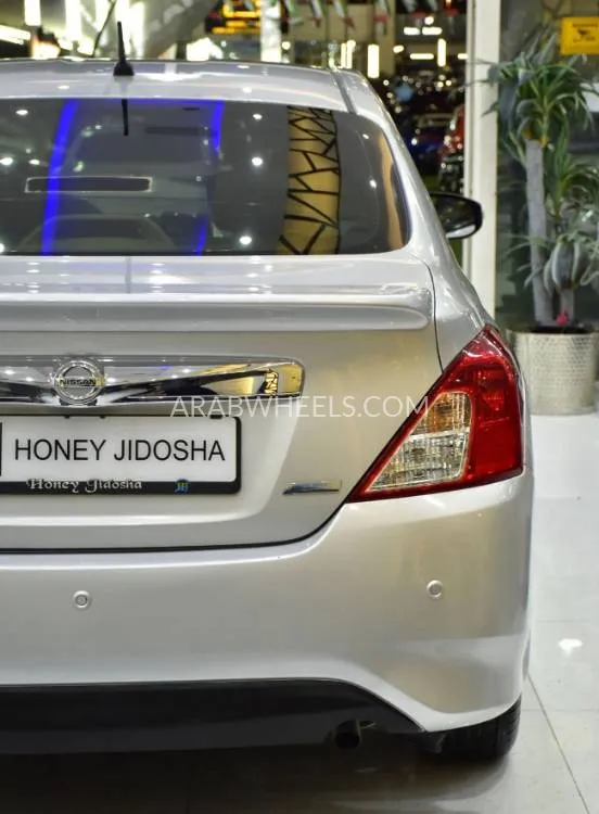 Nissan Sunny 2016 for Sale in Dubai Image-9