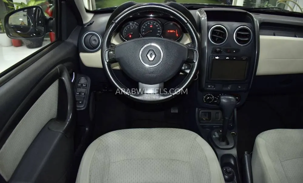 Renault Duster 2016 for Sale in Dubai Image-12