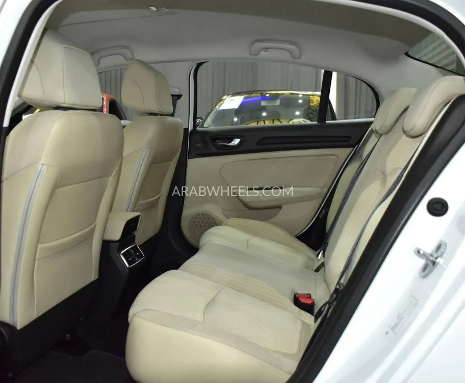 Renault Megane 2019 for Sale in Dubai Image-15