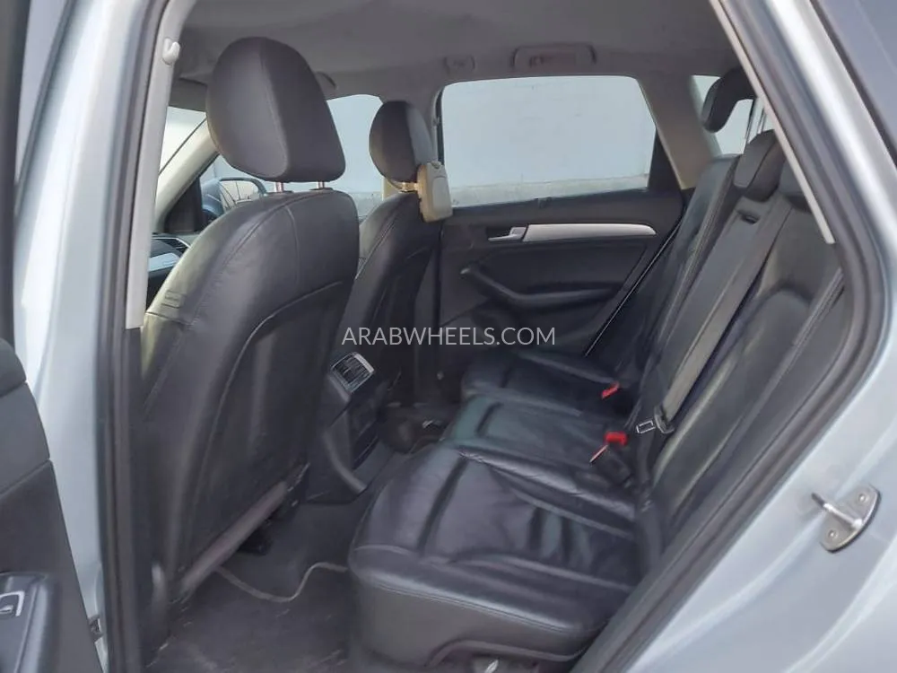 Audi Q5 2015 for Sale in Sharjah Image-8