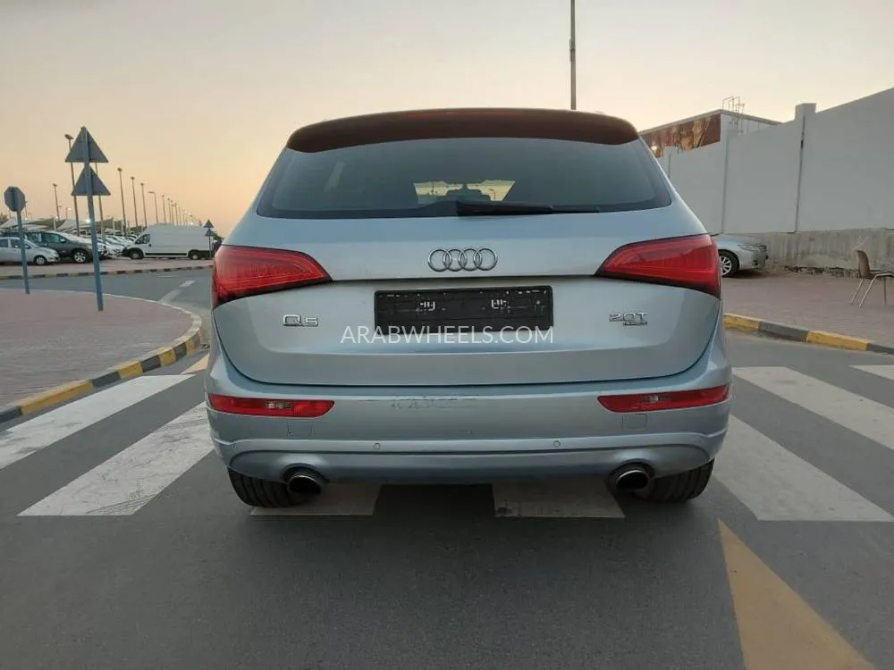 Audi Q5 2015 for Sale in Sharjah Image-2