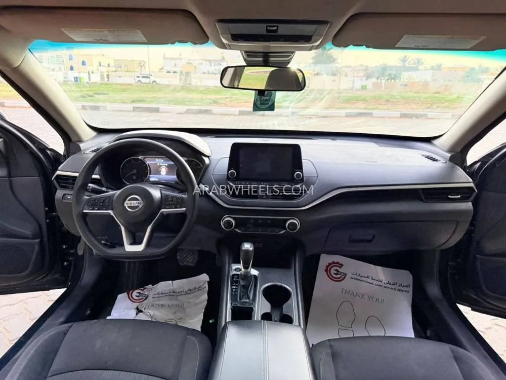 Nissan Altima 2022 for Sale in Sharjah Image-12