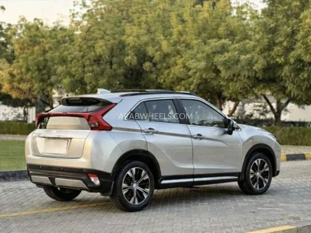 ميتسوبيشي إكليبس كروس 2019 for Sale in الشارقة Image-4