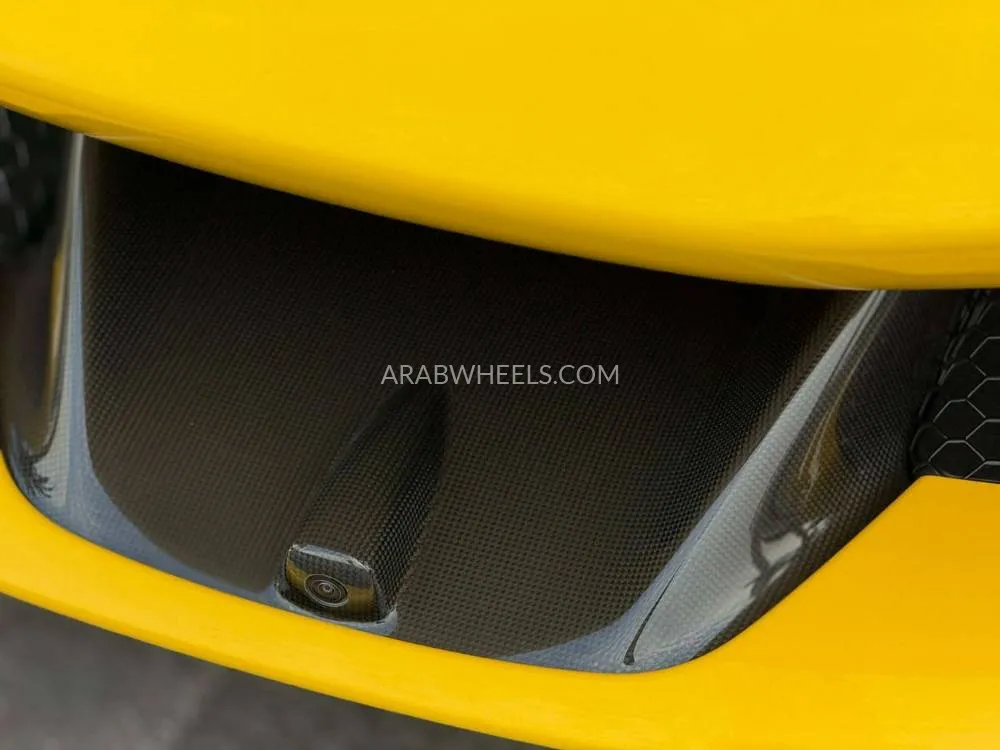 Ferrari SF90 Spider 2023 for Sale in Dubai Image-6