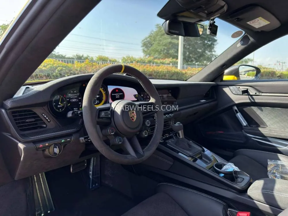 بورشه 911 2024 for Sale in دبي Image-10