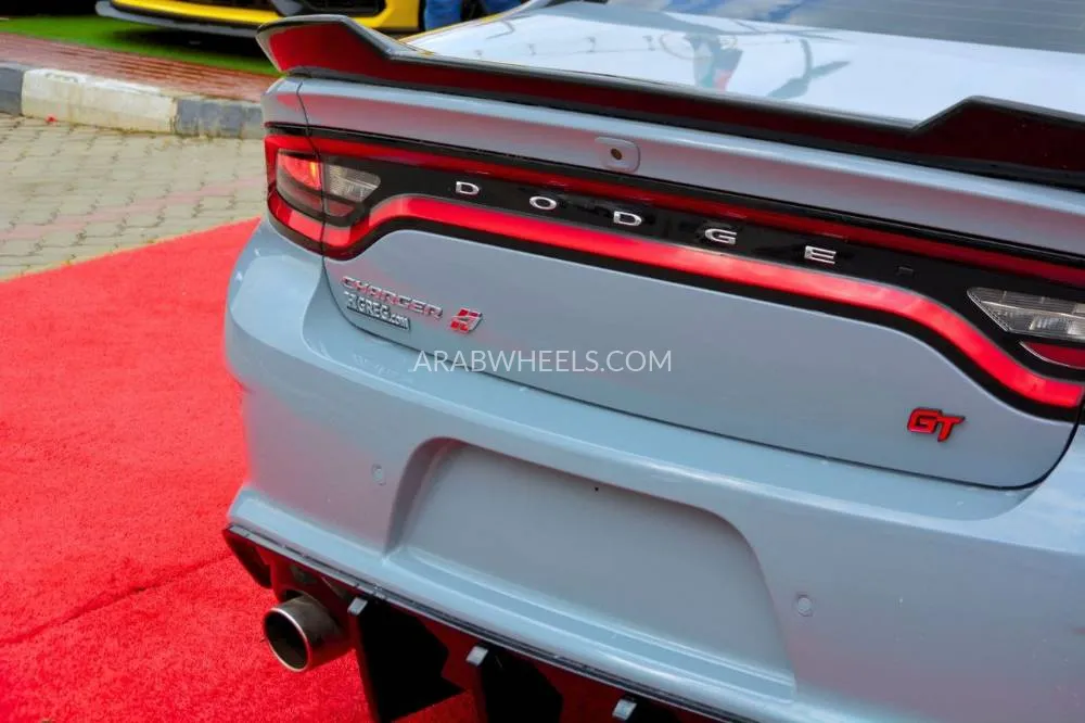 Dodge Charger 2022 for Sale in Sharjah Image-10