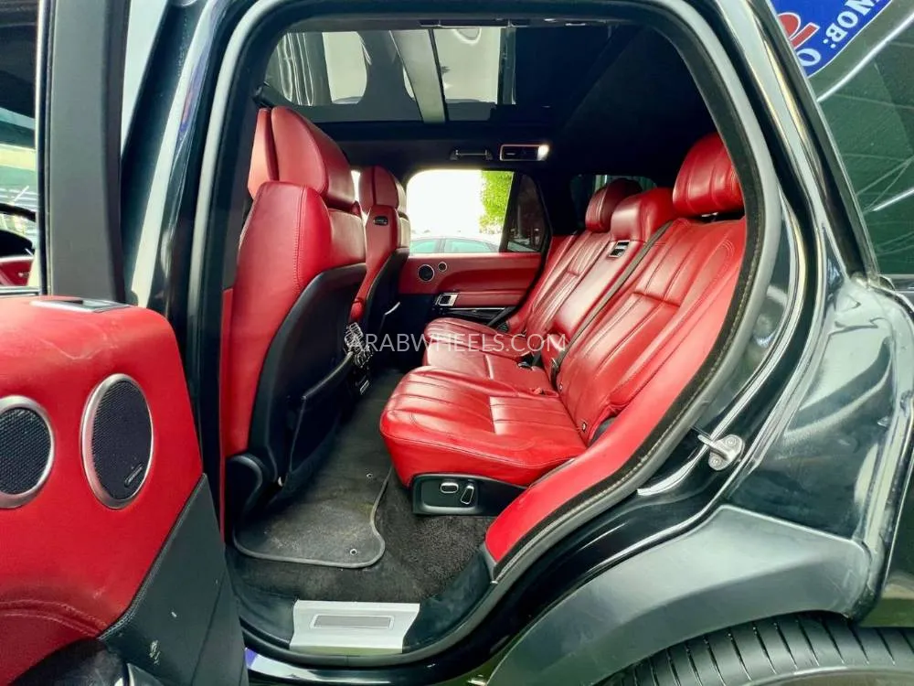Land Rover Range Rover 2014 for Sale in Ajman Image-15