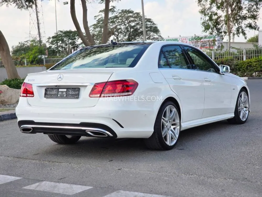 Mercedes Benz E Class 2016 for Sale in Dubai Image-14