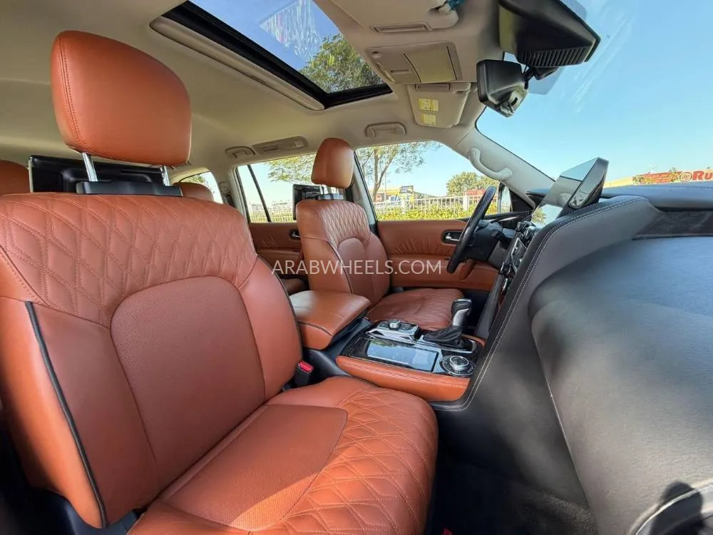 Nissan Patrol 2023 for Sale in Dubai Image-17