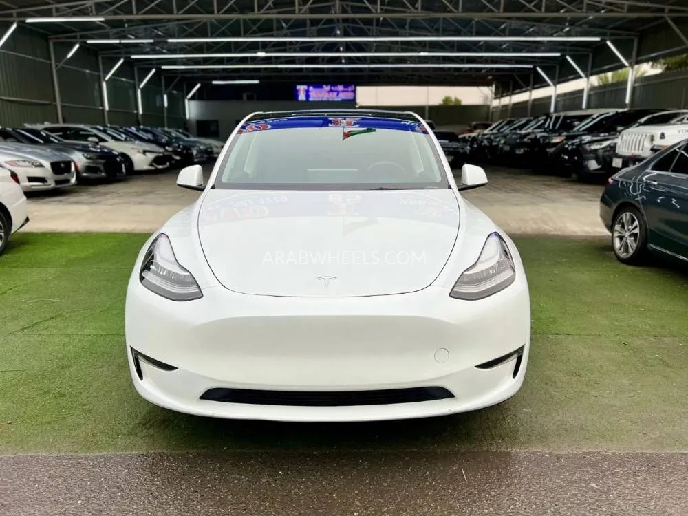 Tesla Model Y 2023 for Sale in Ajman Image-6