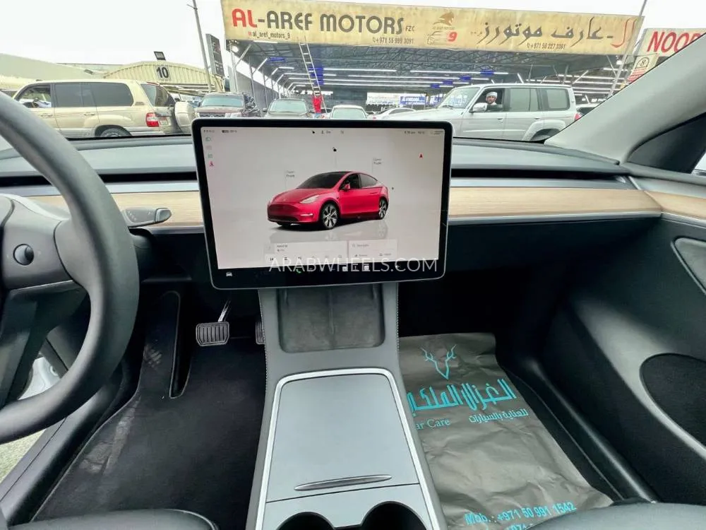 Tesla Model Y 2023 for Sale in Ajman Image-14
