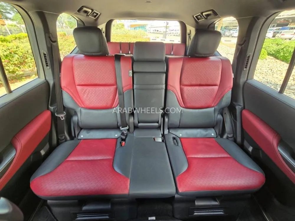 Toyota Land Cruiser 2025 for Sale in Dubai Image-20