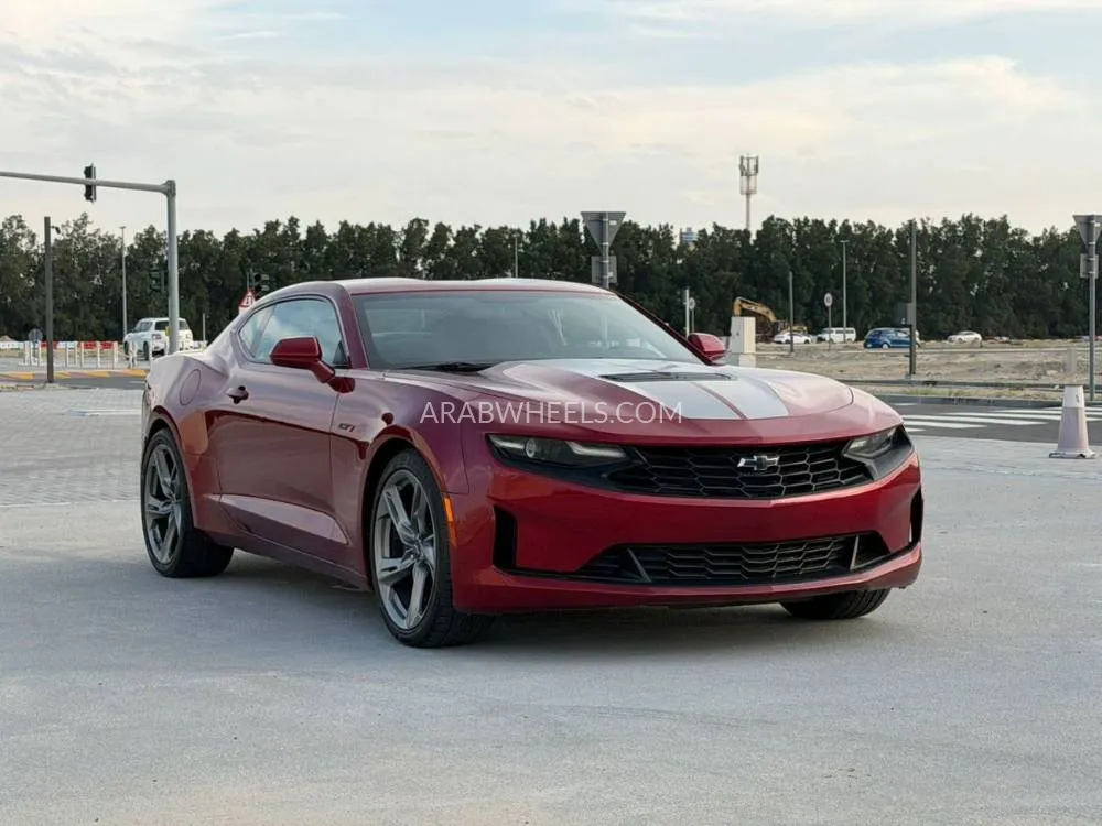 Chevrolet Camaro 2023 for Sale in Sharjah Image-3