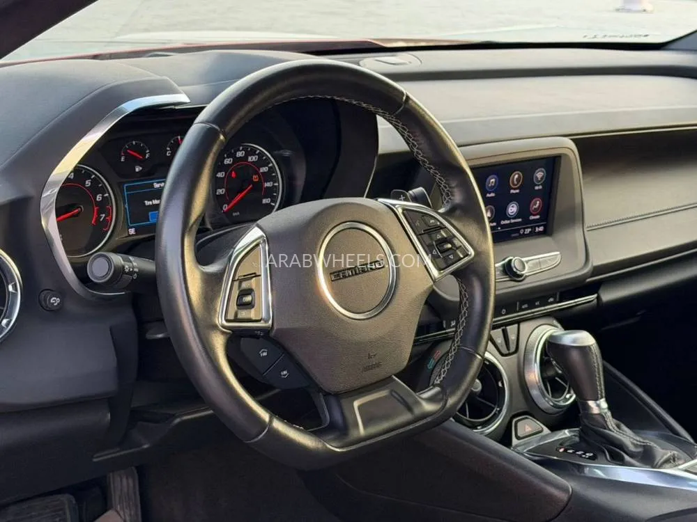 Chevrolet Camaro 2023 for Sale in Sharjah Image-8
