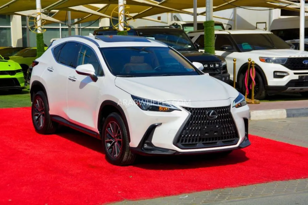 لكزس NX 2024 for Sale in الشارقة Image-3