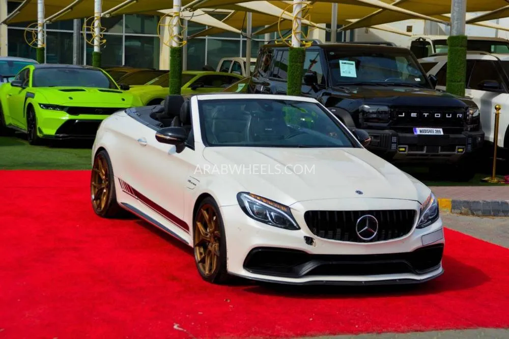 Mercedes Benz C Class 2017 for Sale in Sharjah Image-3