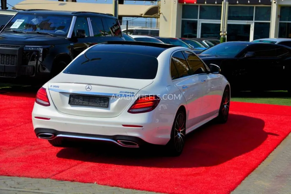 Mercedes Benz E Class 2017 for Sale in Sharjah Image-5