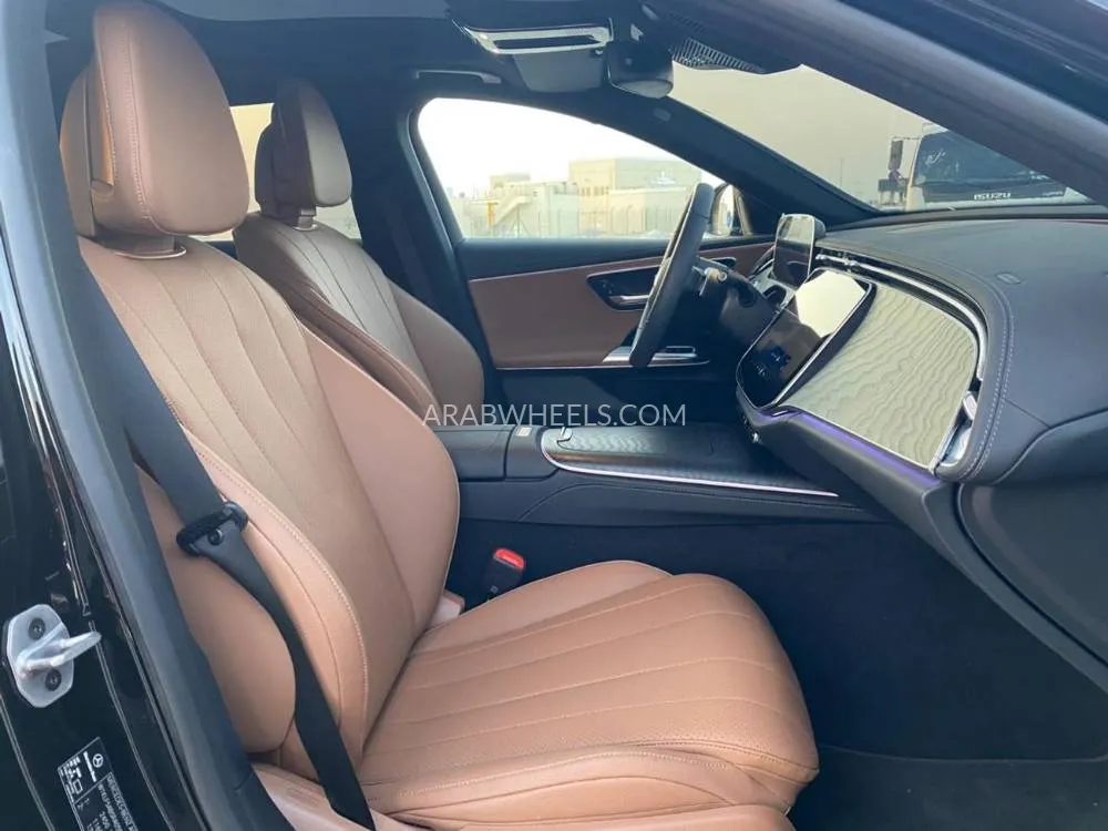 Mercedes Benz E Class 2024 for Sale in Sharjah Image-10