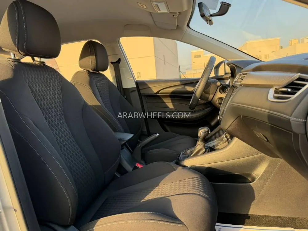 MG 1.5 AT COM 2024 for Sale in Sharjah Image-9